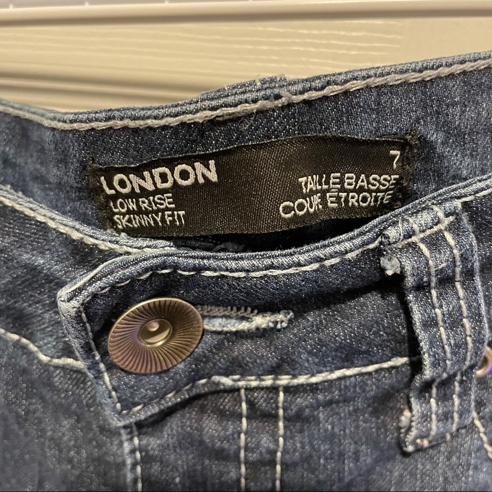 Low Rise Skinny Jeans - Picture 5 of 8